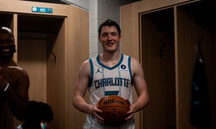 BM ON NBA / KON KNUEPPEL, LA DETERMINAZIONE DELL’ESORDIENTE RIACCENDE L’ENTUSIASMO A CHARLOTTE – DI EDOARDO TAMBA