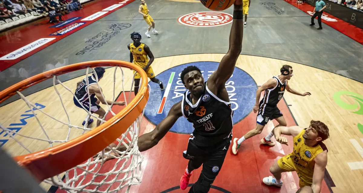 BM DA BCL/ Trieste saluta con onore l’Europa, batte 82-76 i primi della classe di Laguna Tenerife davanti ai propri tifosi – di Ilaria Tubia