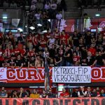 Pallacanestro Trieste, la curva insorge con uno striscione: “Petrucci-FIP, vergognatevi!”