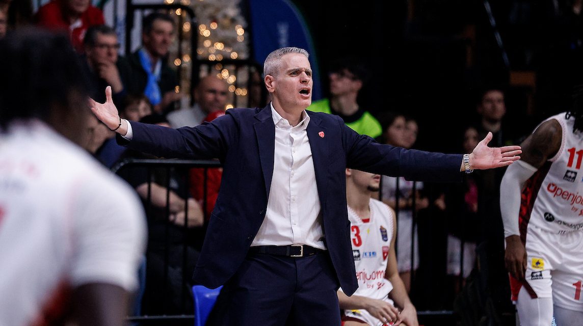 BM POST MATCH/ Varese, Kastritis: “Abbiamo commesso qualche errore ma è stata una vittoria importante”. Sassari, Mrsic: “Nel primo tempo non siamo stati al livello richiesto”