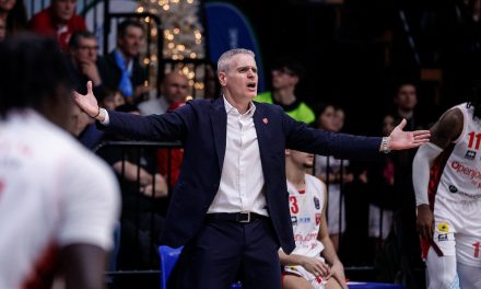 BM POST MATCH/ Varese, Kastritis: “Abbiamo commesso qualche errore ma è stata una vittoria importante”. Sassari, Mrsic: “Nel primo tempo non siamo stati al livello richiesto”