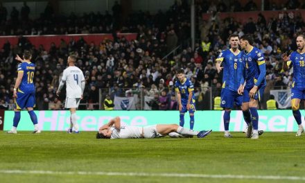 FORSE E’ ARRIVATO IL MOMENTO DI SMETTERE DI VIVERE DI CALCIO – DI ALESSIO APICELLA