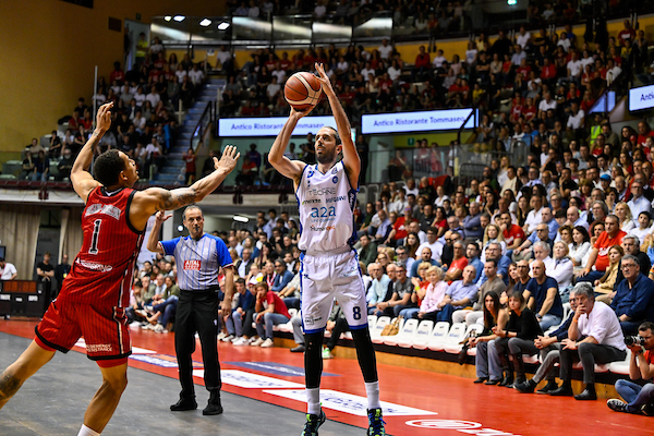 BM ON LBA/ Le Pagelle: Burnell e Della Valle trascinano Brescia alla vittoria, decisivo anche Bilan. Juan Toscano-Anderson e Candussi non salvano Trieste – di Valerio Laurenti