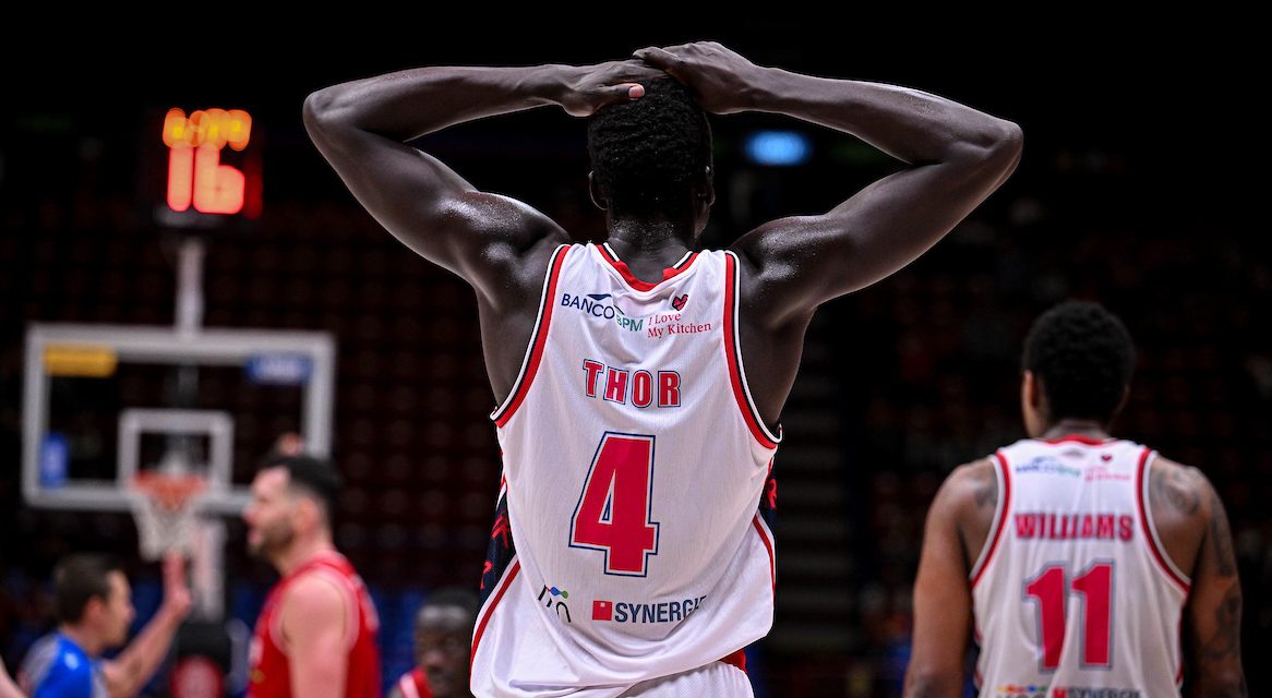 BM ON LBA / REGGIO EMILIA SI SCHIANTA SU GUDURIC E BROOKS: MILANO BATTE LA UNAHOTELS 80-76 – DI ANTONIO CATALANO