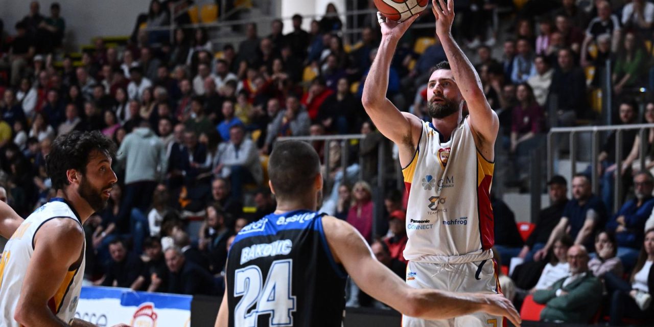 BM ON SERIE B/ La Virtus Roma 1960 torna al primo posto, Latina strapazzata (69-42) – di Valerio Laurenti