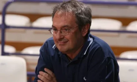 BM ANTEPRIMA LBA / WALTER FUOCHI: “LA NAZIONALE IN CHIARO PUÒ FARE DA TRAINO, MA DEVE OTTENERE DEI RISULTATI. I CAMBI IN PANCHINA DI MILANO E BOLOGNA HANNO DI FONDO UNA PROGETTUALITÀ DIVERSA” – DI EDOARDO TAMBA