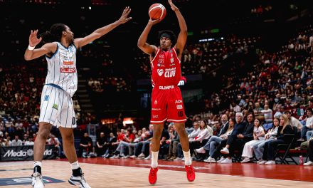 BM ON LBA / OLIMPIA SHOW E RECORD, NAPOLI SPAZZATA VIA 125-97 /di Elio De Falco