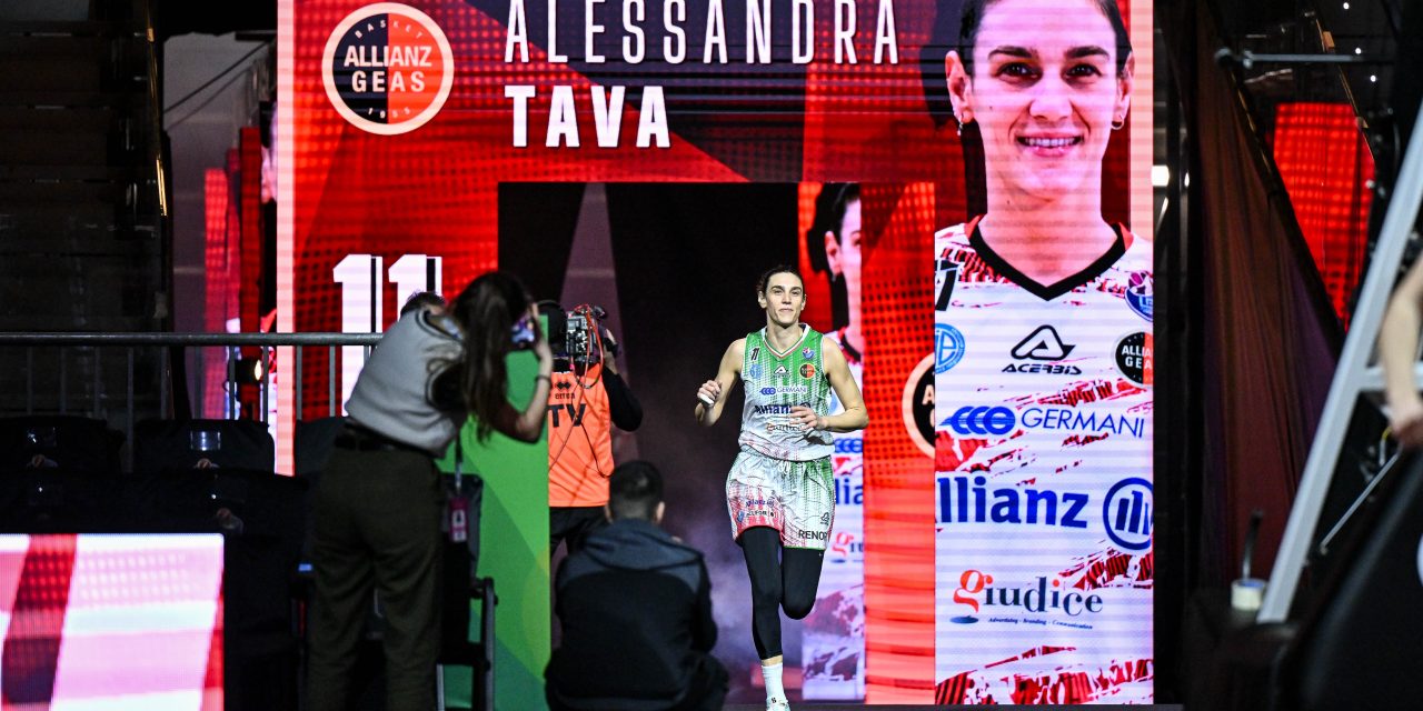 BM ANTEPRIMA LBA PLAYOFF / ALESSANDRA TAVA: “REGGIO EMILIA NON REGALERÀ NIENTE A MILANO, MENTRE BRESCIA-TRIESTE È UNA SERIE INTERESSANTE. SONO FELICE DELL’OPPORTUNITÀ IN LBA TV” – DI EDOARDO TAMBA
