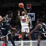 BM ON LBA/ LA REYER SI PRENDE SUBITO IL FATTORE CAMPO: ESPUGNATA LA VIRTUS ARENA 91-83 – di EUGENIO PETRILLO
