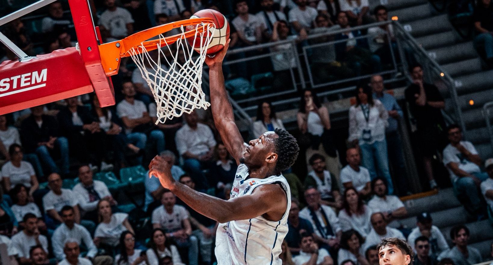 BM ON A2/MVP TIME: Simon Anumba, l'arma tattica della Fortitudo Bologna ...