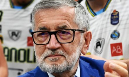 Vanoli Basket Cremona, il comunicato stampa d’addio del presidente Aldo Vanoli: “Il Falco, nostro simbolo da sempre, non muore: lascia il nido e spicca il volo”