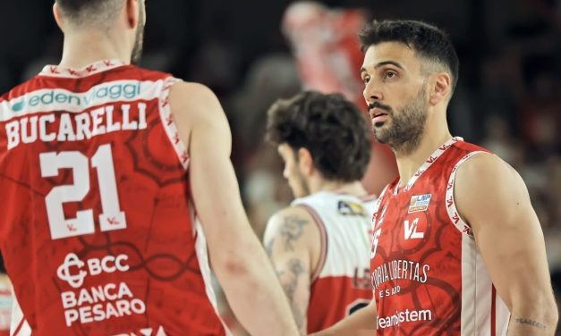 BM ON A2 / Tambone gela il Flaminio a un secondo dalla fine: Pesaro pareggia la serie, si deciderà tutto in gara 5 – di Matteo Parma