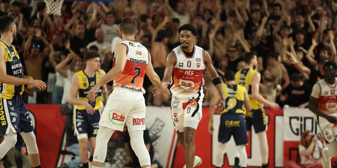 BM ON A2 / Pioggia di triple al PalaFlaminio: Rimini asfalta Cividale (83-66) e va sul 2-1 nella serie – di Matteo Parma