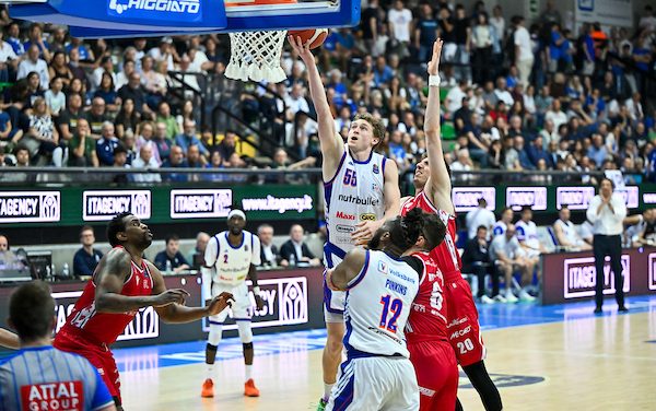 BM ON LBA/ Treviso chiude la stagione con una vittoria, Reggio Emilia ko in volata (78-77)