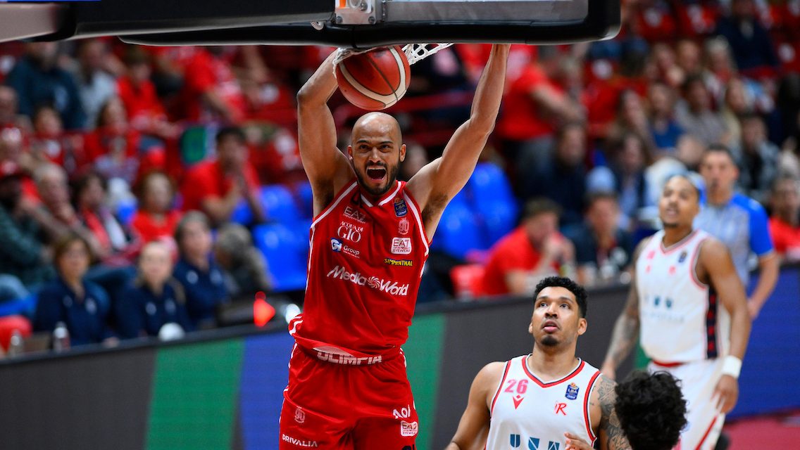 BM ON LBA / ALTA INTENSITÀ, MILANO SI PRENDE GARA 1 BATTENDO UNA STOICA REGGIO EMILIA 96-84 – DI ANTONIO CATALANO
