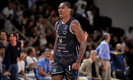 BM ON LBA/ IL DERTHONA È UNO SPETTACOLO ALLA NOVA ARENA: TRAVOLTO IL VENEZIA, LA SERIE SI DECIDE A GARA 5! – DI VALENTINA FOGLIETTA.