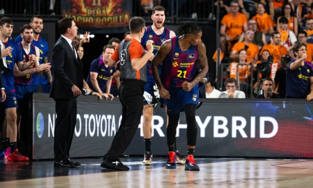 BM ON LIGA ENDESA / CLYBURN SBANCA LA ROIG ARENA, BARÇA AVANTI NELLA SERIE di Elio De Falco