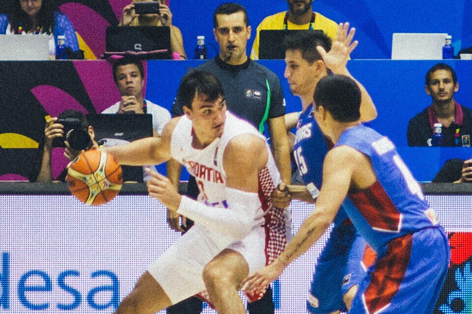 Anadolu Efes, che colpo sul mercato: Dario Saric torna in Turchia dopo la lunga esperienza in NBA