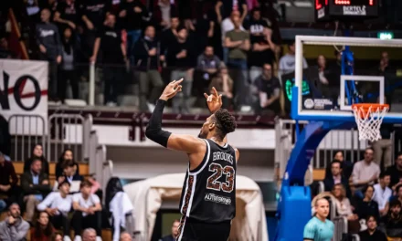 Pallacanestro Trieste, Jeff Brooks dice addio ai giuliani dopo due anni, il saluto della società: “Una volta biancorosso, per sempre biancorosso”