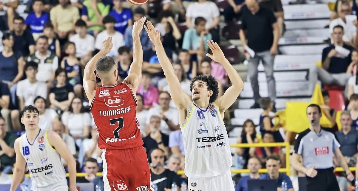 BM ON FINALE PLAYOFF A2 / La preview di gara 3 tra Rimini e Verona: i romagnoli cercano l’energia giusta dal PalaFlaminio, gli scaligeri vogliono chiudere il discorso – di Matteo Parma