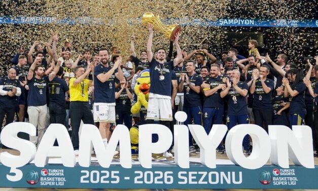 BM SULLE STRADE D’EUROPA / PLAYOFF TURCHIA: IL FENERBAHCE SI LAUREA CAMPIONE DI TURCHIA DOPO UN FINALE AL CARDIOPALMA; PRIMI COLPI DI MERCATO DEL GALATASARAY DI POZZECCO – DI ALVISE BALDAN