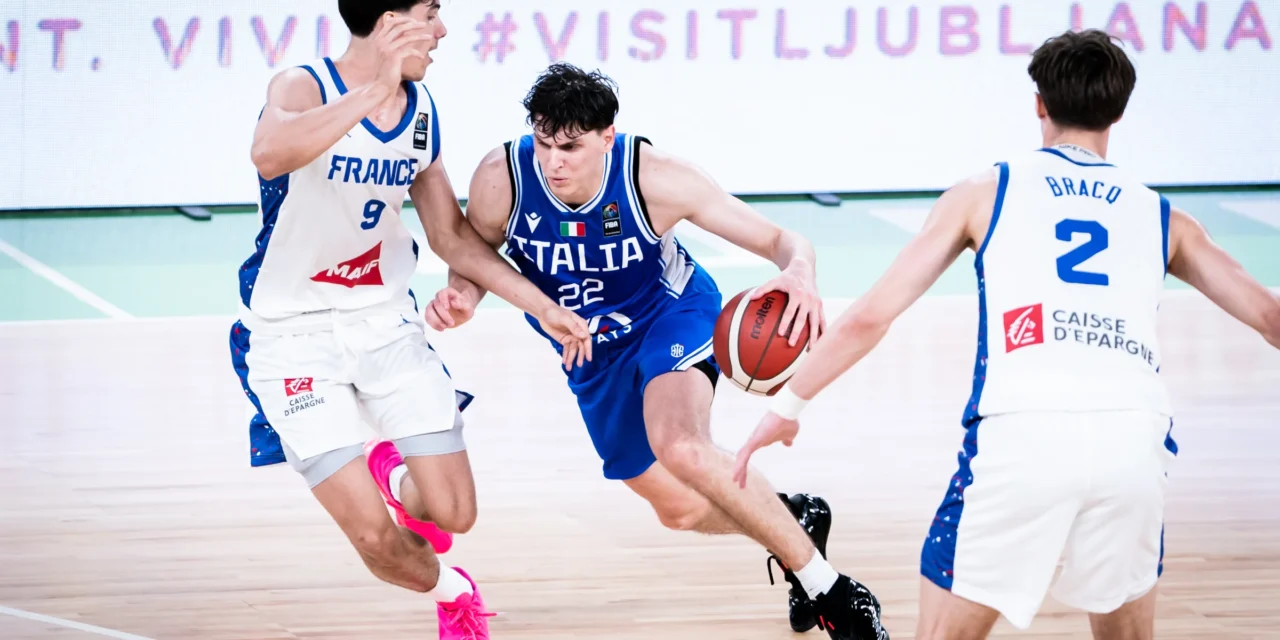 BM Azzurro – L’Italia U20 dura un tempo prima di sciogliersi: 53-67 per la Francia – di Giovanni Bocciero