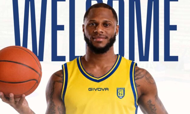 SCAFATI, LA PROMESSA FATTA A LONGOBARDI ORA È REALTÀ: ANGELO WARNER TORNA A VESTIRSI DI GIALLOBLU