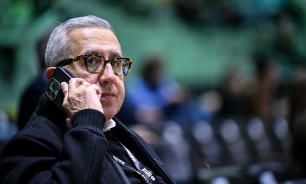 Olimpia Milano, Stavropoulos: “Squadra equilibrata e profonda”. Poi le parole su Peters e Poeta