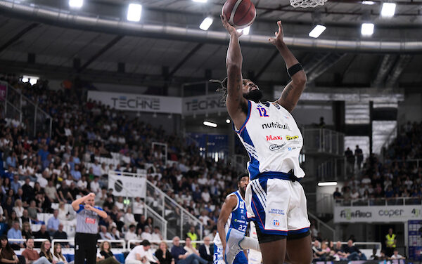 Cantù punta Kruize Pinkins per chiudere il roster