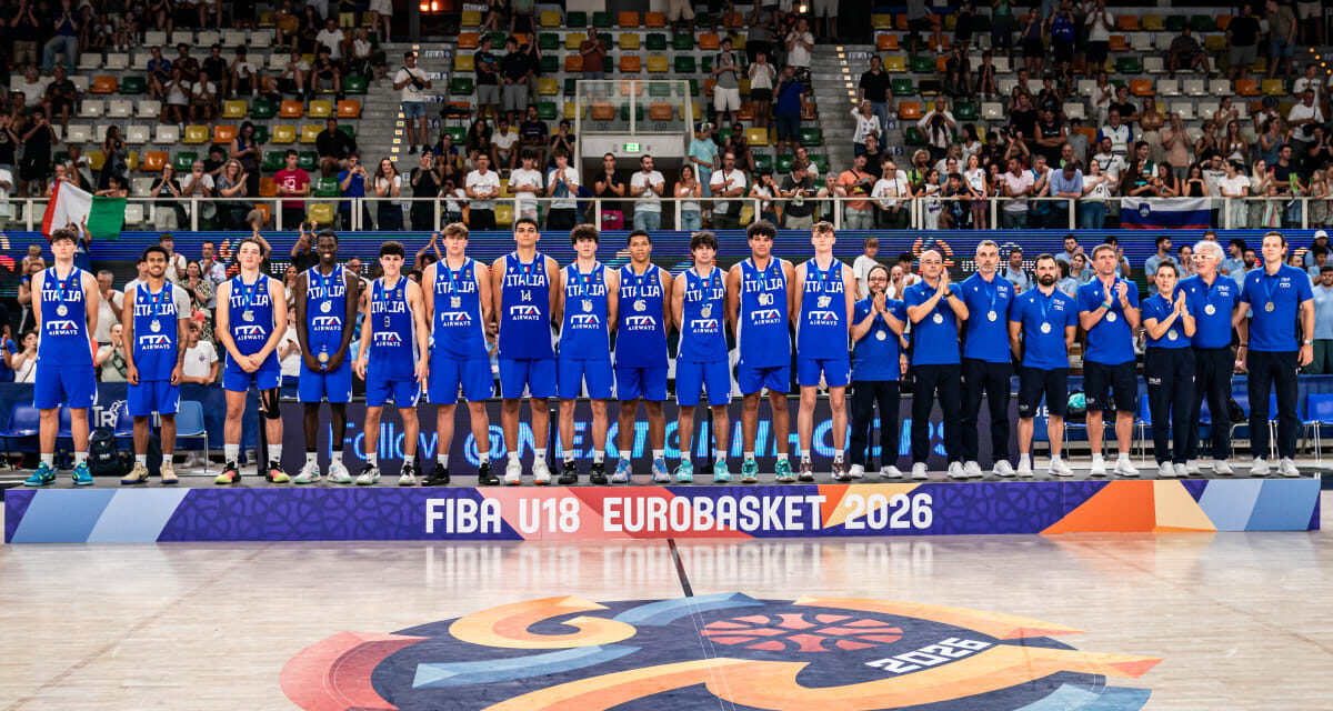 BM Azzurro – Chi sono gli azzurri U18 d’argento, ma soprattutto: «Fateli giocare, lo meritano» – di Giovanni Bocciero