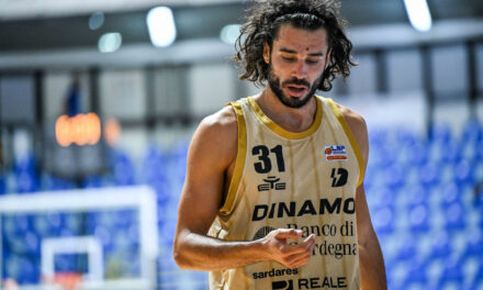 Dinamo Sassari, infortunio alla mano destra per Michele Vitali: iniziato il percorso riabilitativo