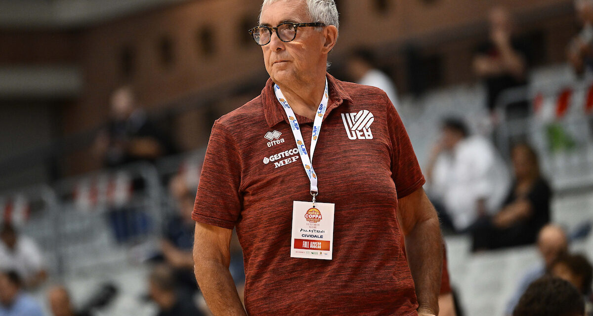 BM ANTEPRIMA A2/ COACH PILLASTRINI: “SUPERCOPPA? NON CI ASPETTAVAMO DI ESSERE SUBITO COMPETITIVI. AGGIUNGERE UN ALTRO STRANIERO E’ UNA STUPIDAGGINE, CI SONO TANTI ITALIANI FORTI ANCHE NELLE SERIE INFERIORI!” – DI ALESSIO APICELLA