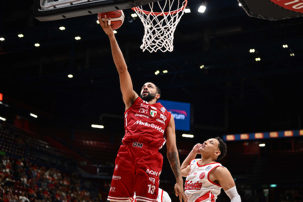 BM ON LBA/ Milano fatica ma la spunta nel finale, Trieste va ko (83-79)