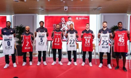 Olimpia Milano, presentati i nuovi arrivi. Wright “Sono diverso da Nebo”, Burnell “Vogliamo essere più competitivi anche in Eurolega” – Di Martino Cavigioli