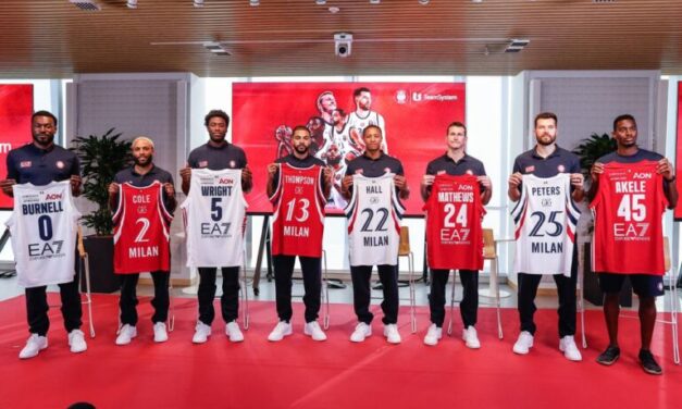 Olimpia Milano, presentati i nuovi arrivi. Wright “Sono diverso da Nebo”, Burnell “Vogliamo essere più competitivi anche in Eurolega” – Di Martino Cavigioli