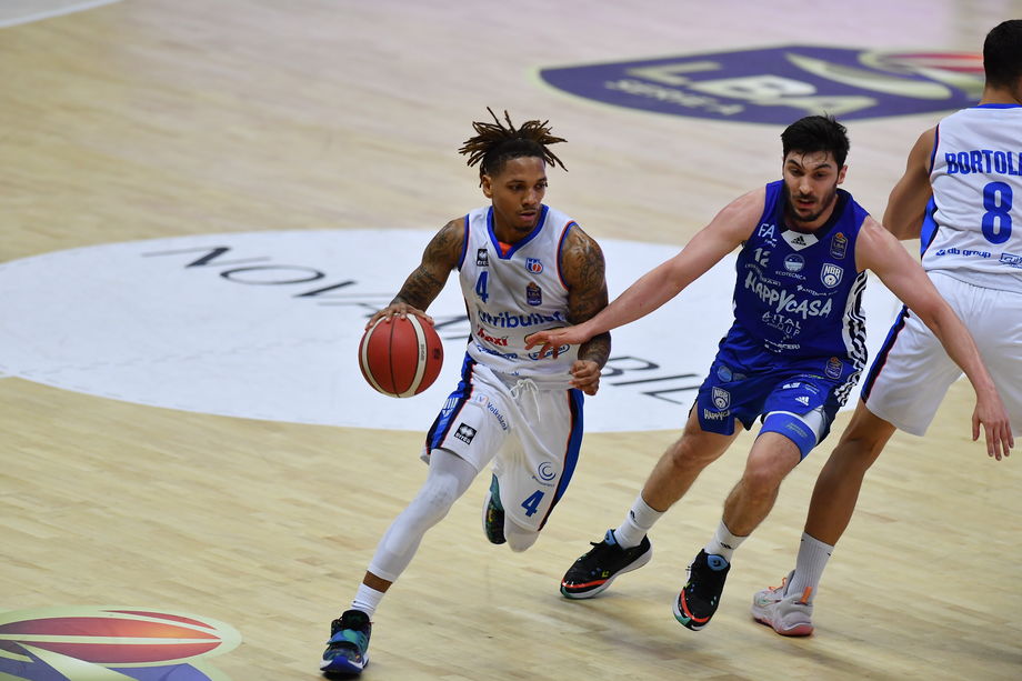 FOCUS BM /  VELOCITÀ E FANTASIA A TREVISO, DEWAYNE RUSSELL TORNA IN CABINA DI REGIA – DI ALVISE BALDAN