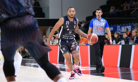 BM ON LBA/ A TORTONA, ESORDIO CON IL BOTTO: SUPERATA QUOTA 100, LA TEZENIS SI ARRENDE 101-93