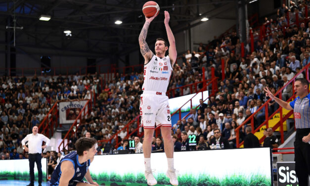 BM LBA TIME / RESURREZIONE OLIMPIA, NAPOLI STOPPATA 82-98 di Elio De Falco