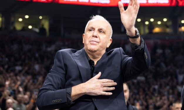 BM EUROLEAGUE TIME / L’ACCOGLIENZA DEL TIFO DEL PARTIZAN A ŽELJKO OBRADOVIĆ – DI MATTEO CAZZULANI