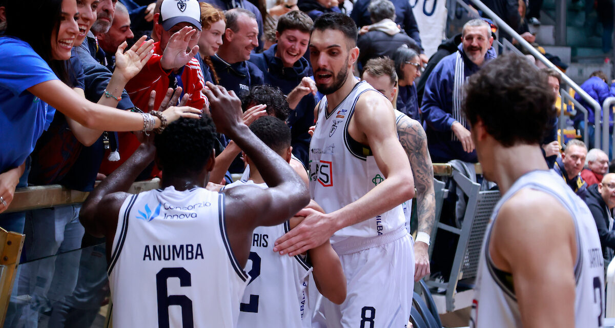 BM A2 TIME/LE PAGELLE DI FORTITUDO BOLOGNA-GEMA MONTECATINI: MORETTI E RADONJIC TRASCINANO I BIANCOBLU, BARNETT SI ROVINA CON QUALCHE INGENUITÀ – DI ALESSIO APICELLA