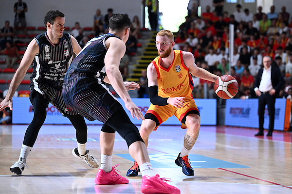 BM LBA TIME/ Primo squillo BC Roma, travolto il Derthona (108-70) davanti ai 2850 spettatori del PalaTiziano – di Valerio Laurenti